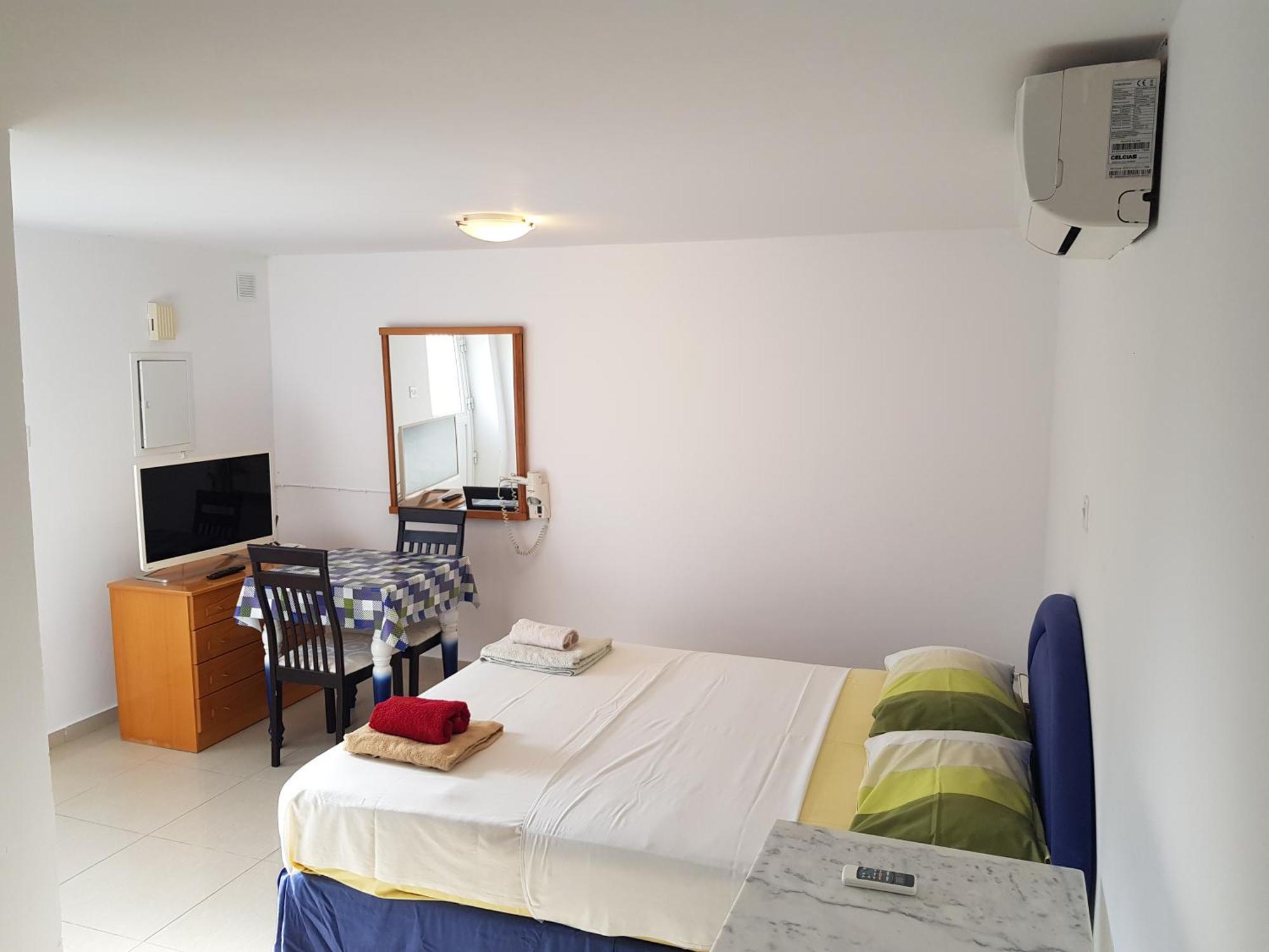 Appartement Galatia'S Court à Paphos Chambre photo