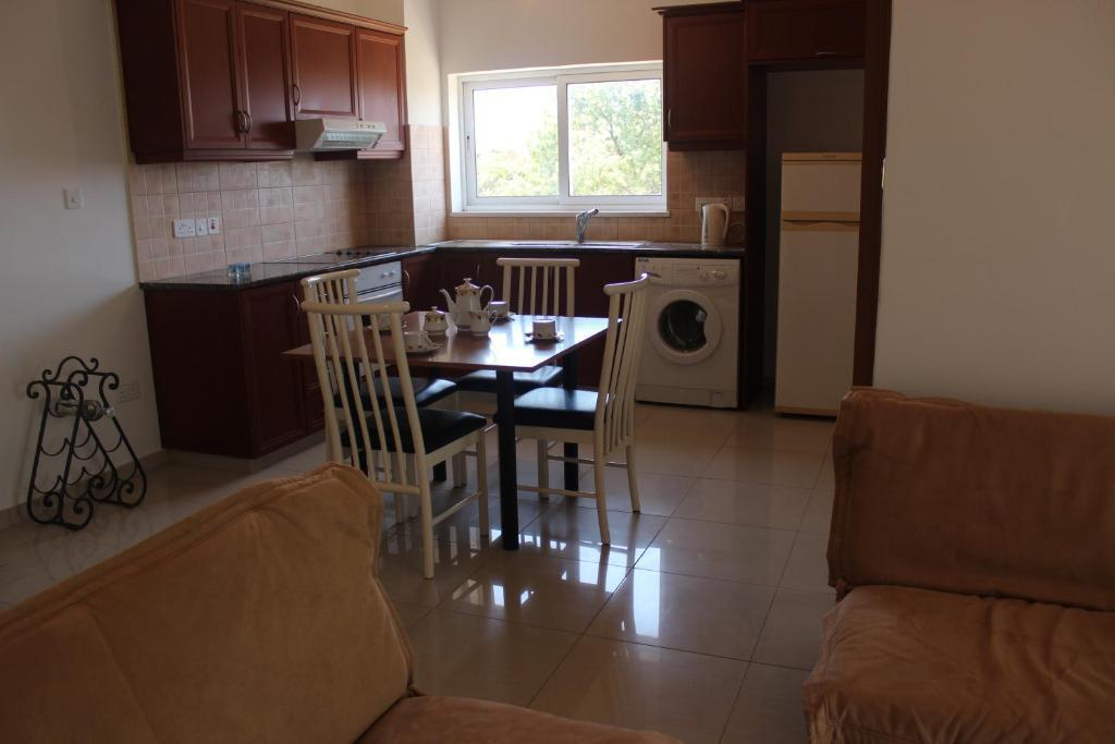 Appartement Galatia'S Court à Paphos Chambre photo