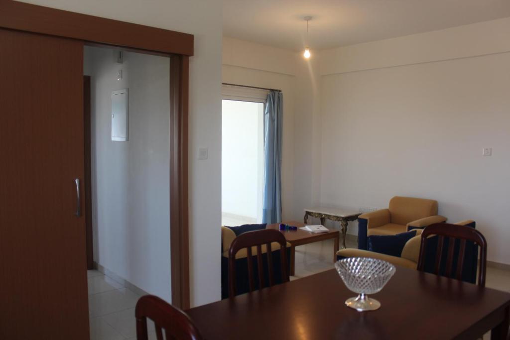 Appartement Galatia'S Court à Paphos Chambre photo